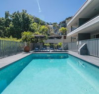 Saks on Hastings - Darwin Holiday