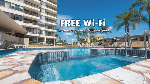 Southern Cross Beachfront Holiday Apartments - Darwin Holiday 3