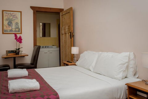 Belgravia Mountain Guest House - Darwin Holiday 5