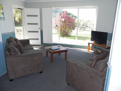 Leisure Lee Holiday Apartments - Darwin Holiday 3