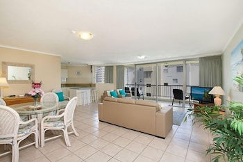 Rainbow Commodore Apartments - Darwin Holiday 2