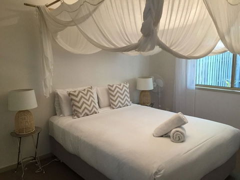 Byron Lakeside Holiday Apartments - Darwin Holiday 3