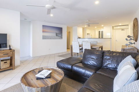 Bay Royal Apartments - Darwin Holiday 7