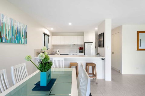Unit 01 The Noosa Apartments - Darwin Holiday 3