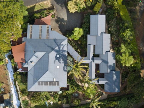 Tamborine Mountain B&B - Darwin Holiday 0