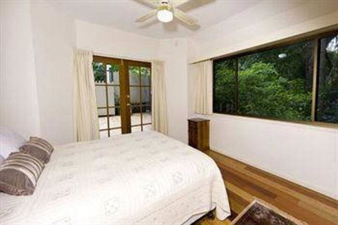 Montville Attic - Darwin Holiday 5