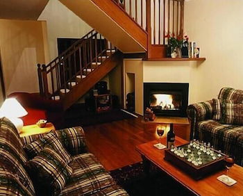 Valley Of The Waters B&B - Darwin Holiday 4