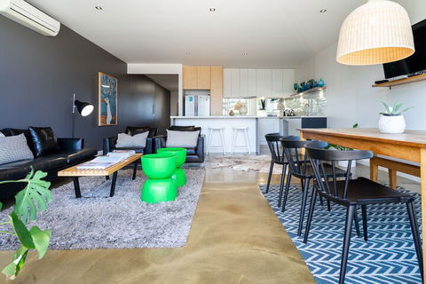 Aquabelle Apartments - Darwin Holiday 5