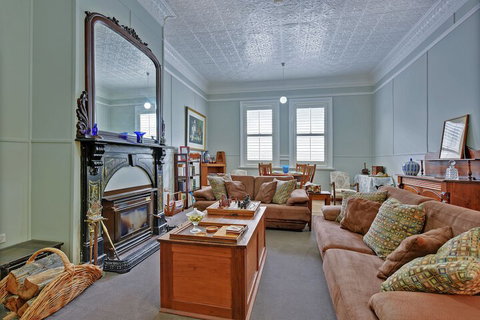 Mt Lyell Anchorage - Darwin Holiday 2