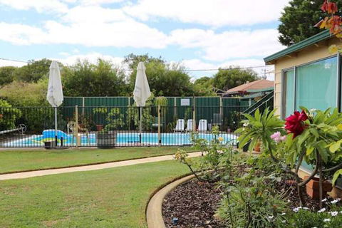 Broadwater Bed & Breakfast - Darwin Holiday 3