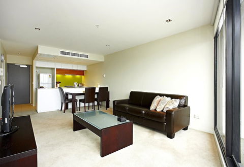 Astra Apartments - Docklands - Darwin Holiday 4