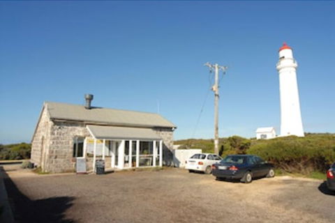 Cape Nelson Lighthouse - Darwin Holiday 0