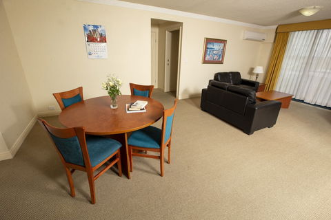 Springwood Tower Apartment Hotel - Darwin Holiday 6