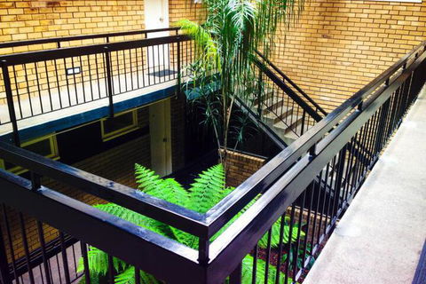 George Powlett Apartments - Darwin Holiday 6