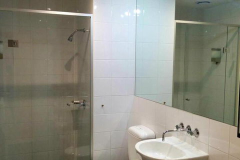 About Melbourne Apartments - Darwin Holiday 5