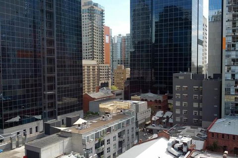 About Melbourne Apartments - Darwin Holiday 7