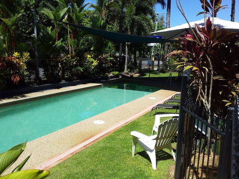 The York Beachfront Holiday Apartments - Darwin Holiday 2