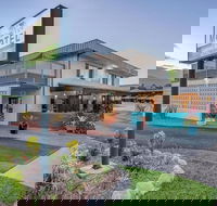 Demi View Motel - Darwin Holiday