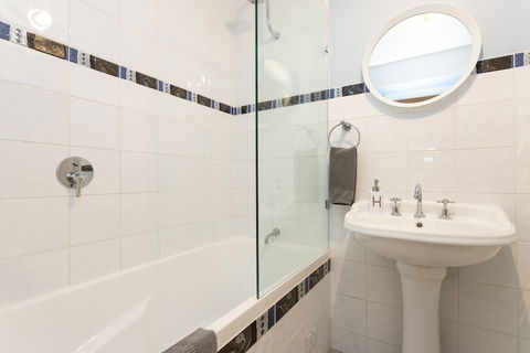 Fremantle Bed And Breakfast - Darwin Holiday 5