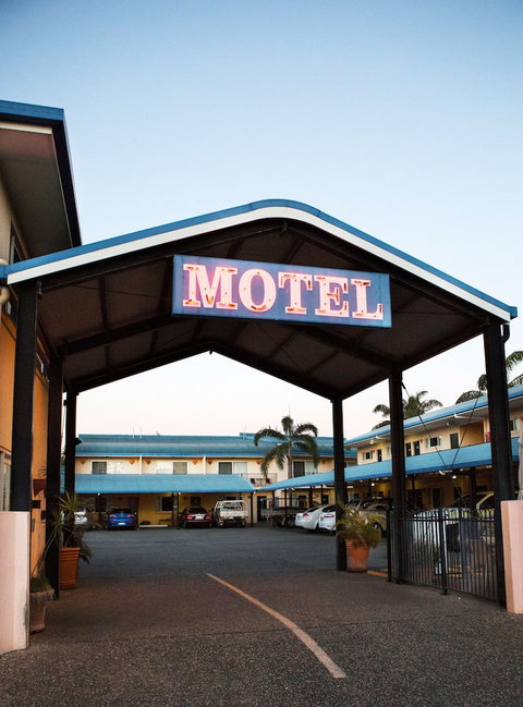 Glenmore Tavern - Darwin Holiday 2