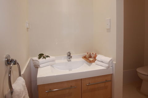 H Boutique Hotel - Darwin Holiday 4