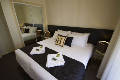 H Boutique Hotel - Darwin Holiday 6