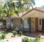 FRANGIPANI BEACH HOUSE PET FRIENDLY 22 Belbourie Cres Boomerang Beach - Darwin Holiday