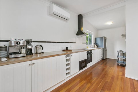 To The Beach - Darwin Holiday 2