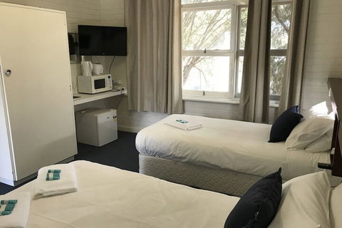 Walpole Hotel Motel - Darwin Holiday 5