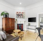 Boutique Studio on Ryrie 5 Serviced Studios Geelong CBD - Darwin Holiday