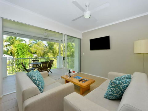 Ocean Sounds 2 Bedroom Apartment - Darwin Holiday 3