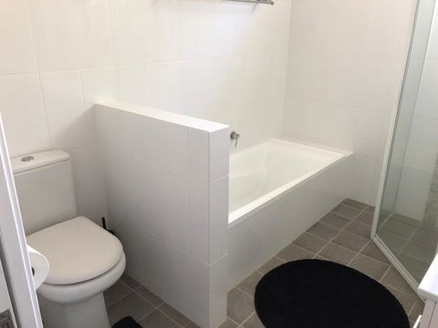 Jean Street Home Away From Home - Darwin Holiday 7