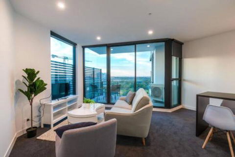 Astrina Garden View 2 Bedroom - Darwin Holiday 0