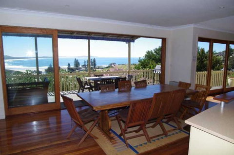 Beau Soleil 28 East Street - Darwin Holiday 6