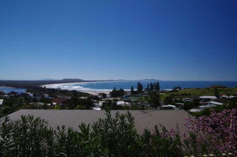 Beau Soleil 28 East Street - Darwin Holiday 2