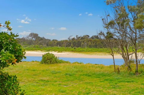 Bellhaven 2 17 Willow Street - Darwin Holiday 4