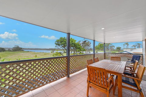 Bellhaven 2 17 Willow Street - Darwin Holiday 3