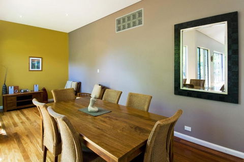 Chriscross Retreat 9 Cross Street - Darwin Holiday 3