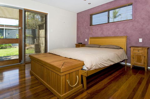 Chriscross Retreat 9 Cross Street - Darwin Holiday 7