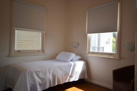 Breakers 3 2 Hill Street - Darwin Holiday 2