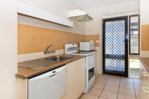 Bay Park Gardens 30 1 Warlters Street - Darwin Holiday 7