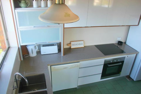 Milton 5 99 Pacific Drive - Darwin Holiday 7