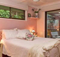 Manitzky Magic Home with Heart - Darwin Holiday