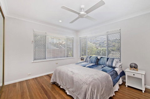 143 Matthew Flinders Drive Port Macquarie - Darwin Holiday 2