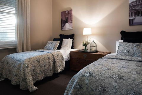 The Tiverton Daylesford - Darwin Holiday 4