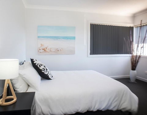Bircoo Cottage Beach & Golf Getaway - Darwin Holiday 1