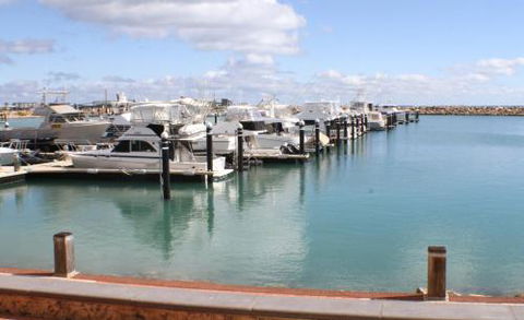Geraldton Holiday Unit With Free Netflix - Darwin Holiday 5