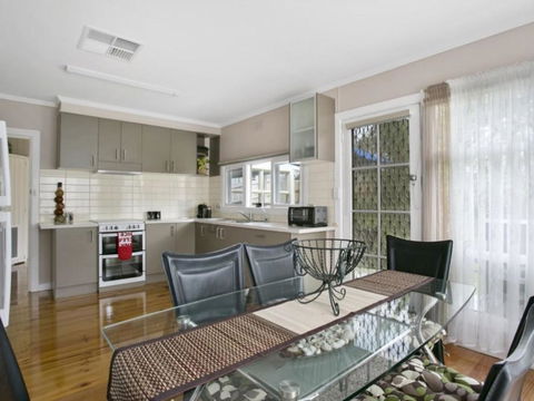 Sugar Shack - Darwin Holiday 1