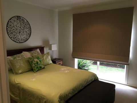 Grand Escape McKenzie Solar Heated Pool WiFi Netflix 5 Bdrm 4bthrm - Darwin Holiday 5