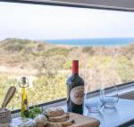 Avalon 3 views to die for across the road from convent beach - Darwin Holiday